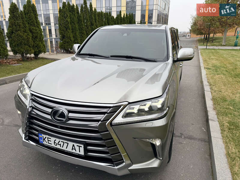 Позашляховик / Кросовер Lexus LX 2016 в Дніпрі фото 30 Позашляховик / Кросовер Lexus LX 2016 в Дніпрі