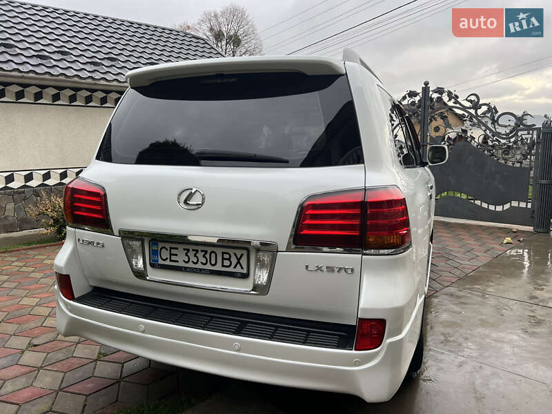 Внедорожник / Кроссовер Lexus LX 2008 в Черновцах