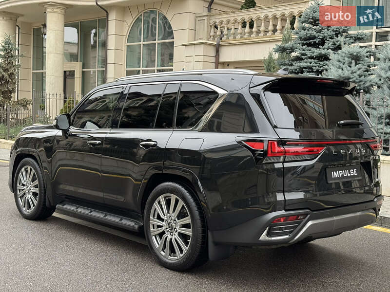 Позашляховик / Кросовер Lexus LX 2023 в Києві