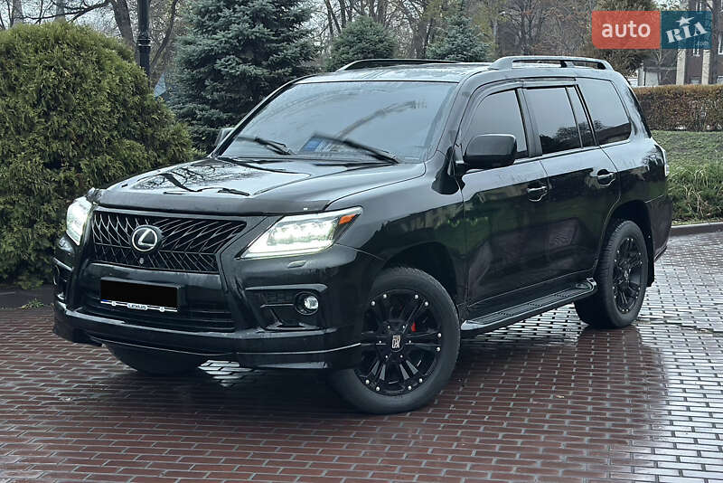 Внедорожник / Кроссовер Lexus LX 2008 в Днепре