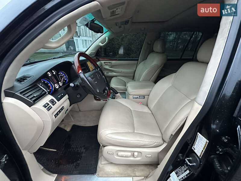 Внедорожник / Кроссовер Lexus LX 2008 в Днепре