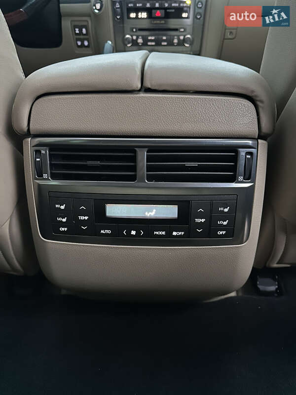 Внедорожник / Кроссовер Lexus LX 2008 в Днепре