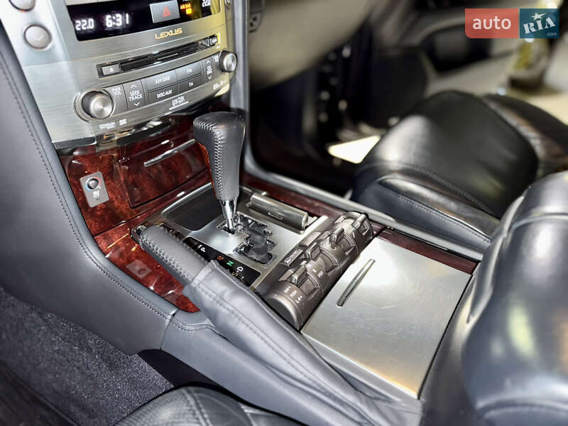 Позашляховик / Кросовер Lexus LX 2011 в Києві фото 21 Позашляховик / Кросовер Lexus LX 2011 в Києві