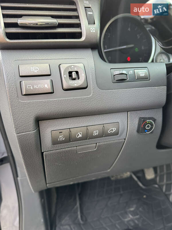 Позашляховик / Кросовер Lexus LX 2008 в Івано-Франківську