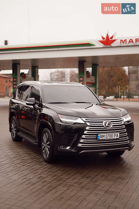 Позашляховик / Кросовер Lexus LX 2024 в Житомирі