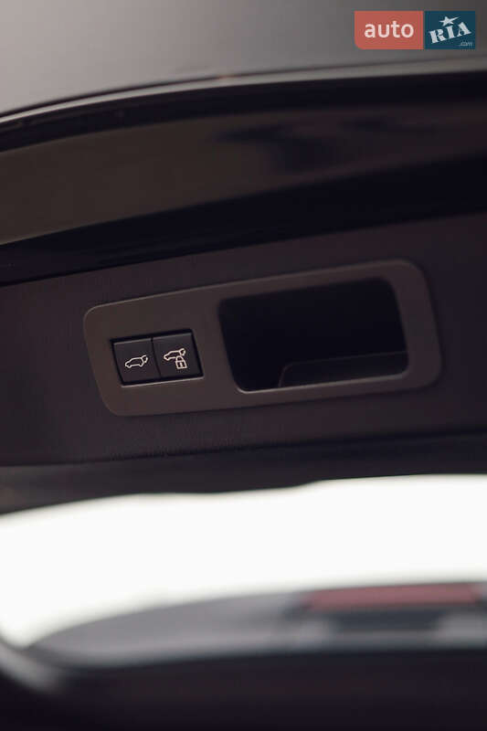 Позашляховик / Кросовер Lexus LX 2024 в Житомирі