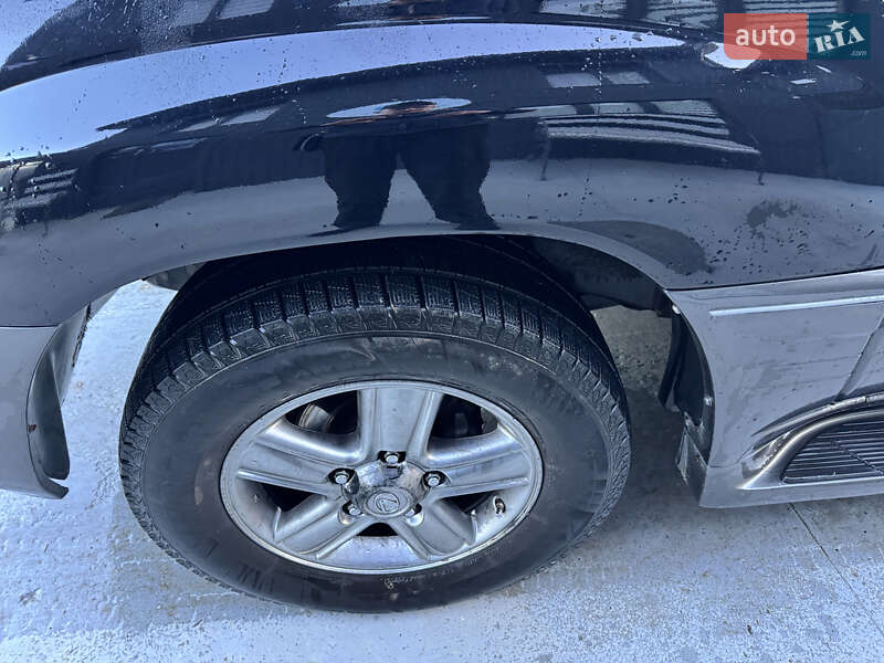 Внедорожник / Кроссовер Lexus LX 2004 в Яремче фото 18 Внедорожник / Кроссовер Lexus LX 2004 в Яремче