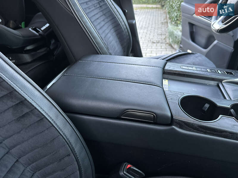 Позашляховик / Кросовер Lexus LX 2023 в Одесі фото 85 Позашляховик / Кросовер Lexus LX 2023 в Одесі