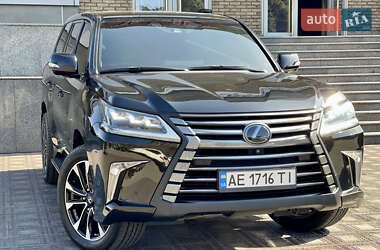 Внедорожник / Кроссовер Lexus LX 2017 в Каменском