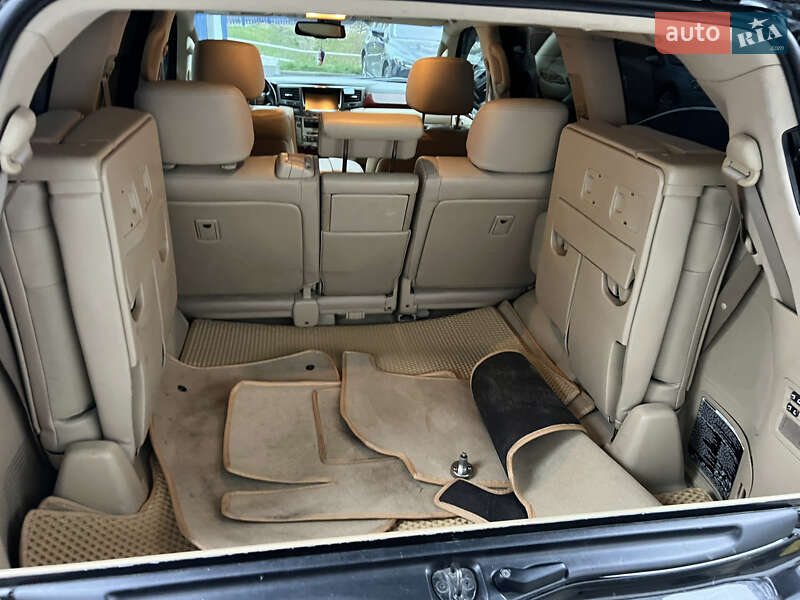 Позашляховик / Кросовер Lexus LX 2008 в Києві