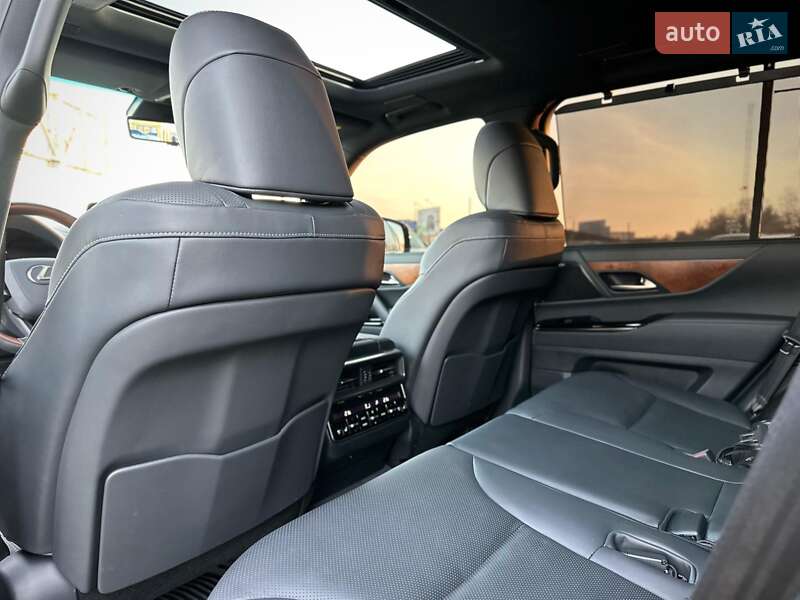 Внедорожник / Кроссовер Lexus LX 2025 в Киеве фото 34 Внедорожник / Кроссовер Lexus LX 2025 в Киеве