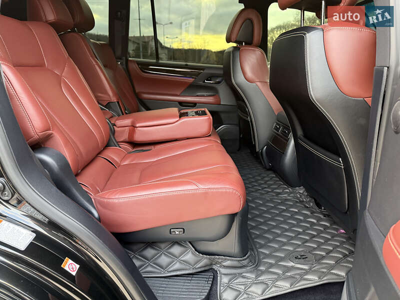 Внедорожник / Кроссовер Lexus LX 2017 в Днепре фото 27 Внедорожник / Кроссовер Lexus LX 2017 в Днепре