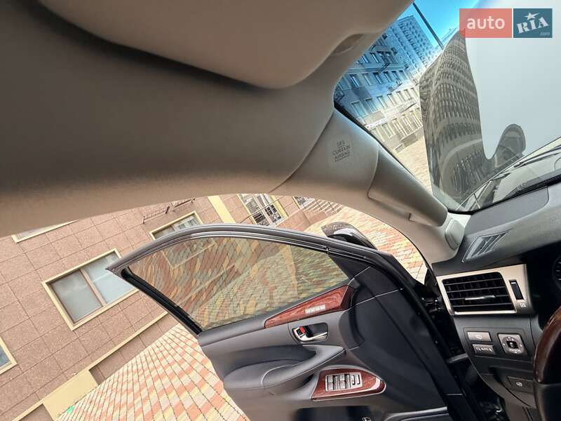 Позашляховик / Кросовер Lexus LX 2014 в Одесі фото 50 Позашляховик / Кросовер Lexus LX 2014 в Одесі