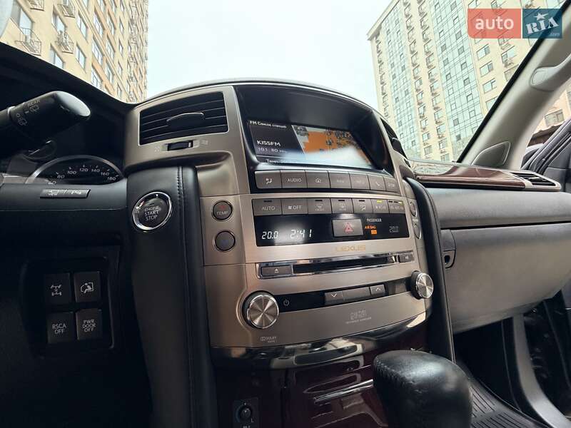 Позашляховик / Кросовер Lexus LX 2014 в Одесі фото 55 Позашляховик / Кросовер Lexus LX 2014 в Одесі