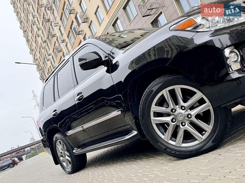 Позашляховик / Кросовер Lexus LX 2014 в Одесі фото 148 Позашляховик / Кросовер Lexus LX 2014 в Одесі