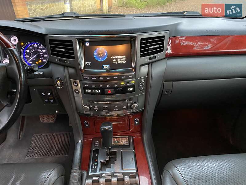 Внедорожник / Кроссовер Lexus LX 2008 в Киеве фото 38 Внедорожник / Кроссовер Lexus LX 2008 в Киеве
