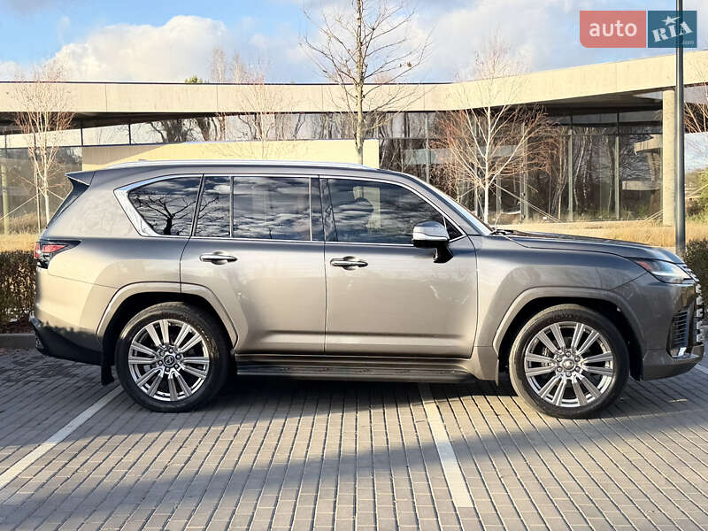 Внедорожник / Кроссовер Lexus LX 2022 в Киеве фото 17 Внедорожник / Кроссовер Lexus LX 2022 в Киеве