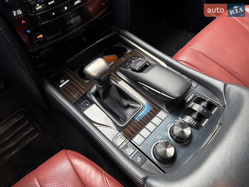 Позашляховик / Кросовер Lexus LX 2021 в Києві фото 30 Позашляховик / Кросовер Lexus LX 2021 в Києві