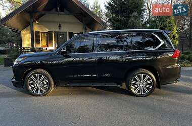 Внедорожник / Кроссовер Lexus LX 2015 в Киеве