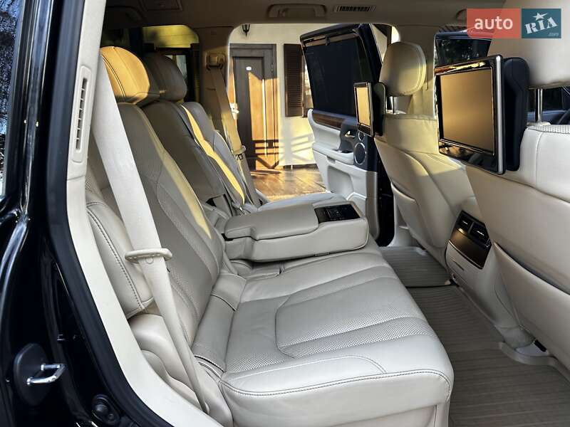 Позашляховик / Кросовер Lexus LX 2015 в Києві