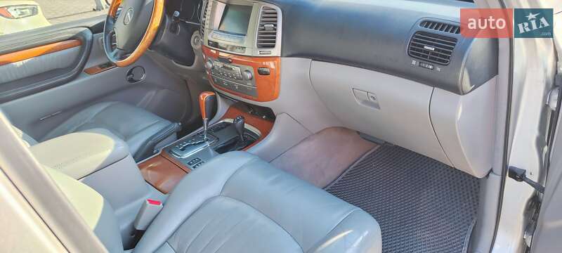 Внедорожник / Кроссовер Lexus LX 2006 в Киеве фото 49 Внедорожник / Кроссовер Lexus LX 2006 в Киеве