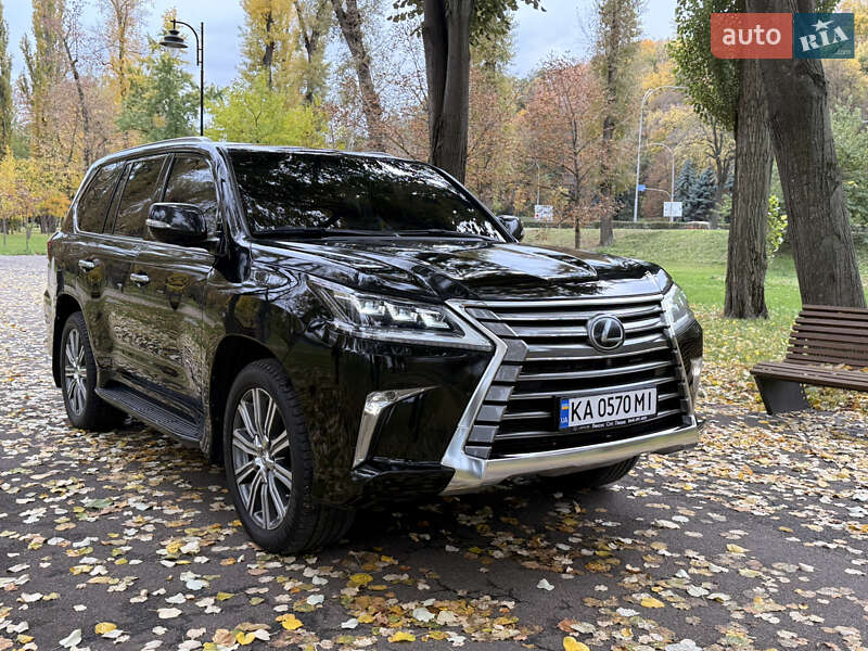 Lexus LX 2016