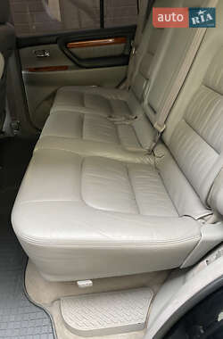 Внедорожник / Кроссовер Lexus LX 2003 в Черкассах