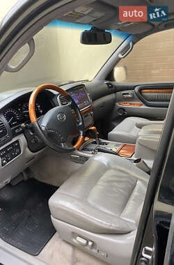 Внедорожник / Кроссовер Lexus LX 2003 в Черкассах