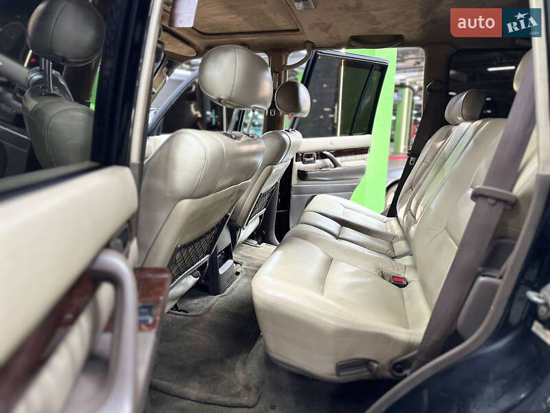 Позашляховик / Кросовер Lexus LX 1996 в Києві