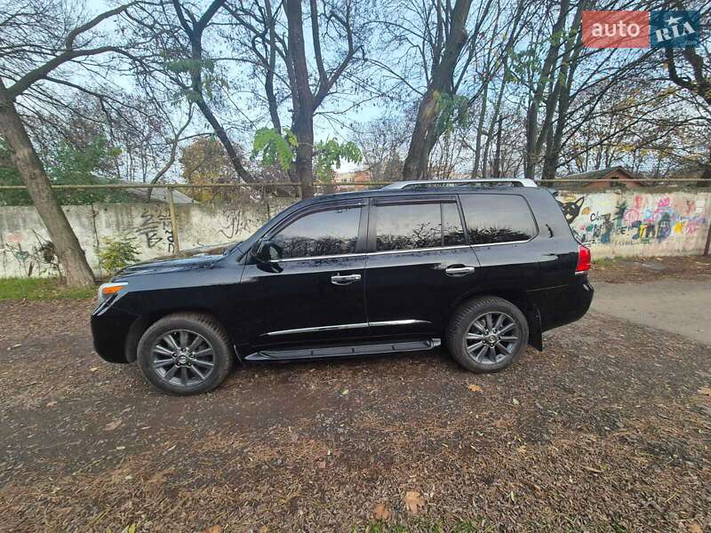 Позашляховик / Кросовер Lexus LX 2011 в Одесі