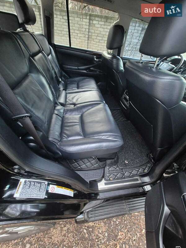 Позашляховик / Кросовер Lexus LX 2011 в Одесі