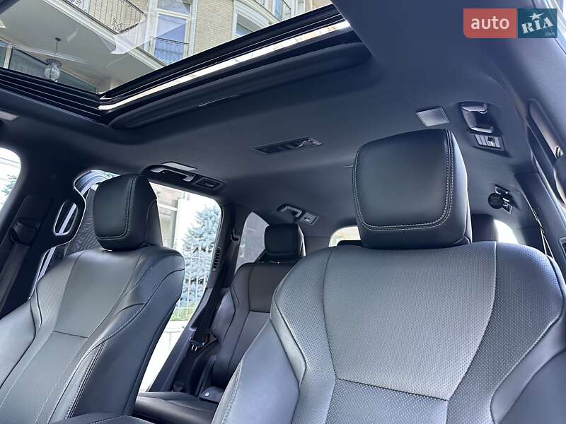 Позашляховик / Кросовер Lexus LX 2022 в Києві
