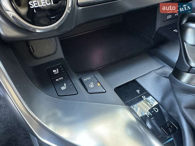 Позашляховик / Кросовер Lexus LX 2022 в Києві