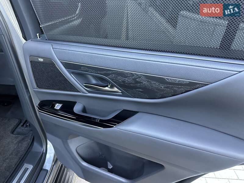 Позашляховик / Кросовер Lexus LX 2022 в Києві