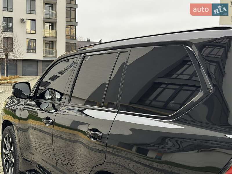 Позашляховик / Кросовер Lexus LX 2020 в Івано-Франківську