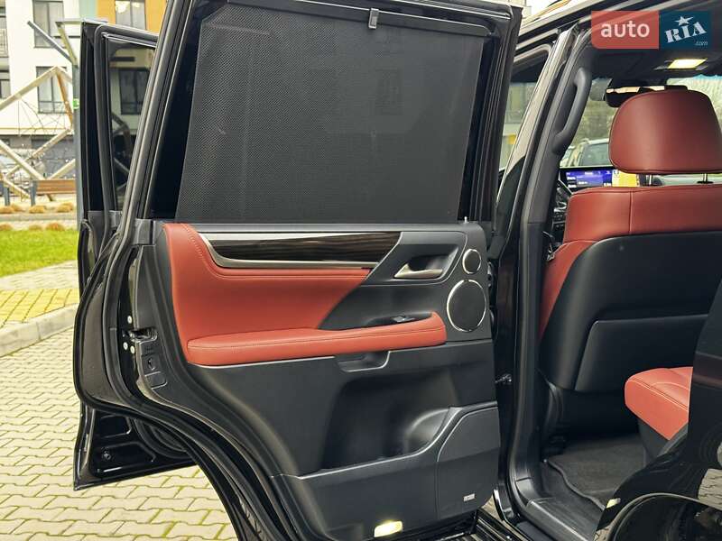 Позашляховик / Кросовер Lexus LX 2020 в Івано-Франківську
