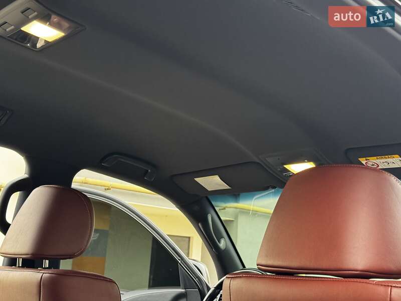 Позашляховик / Кросовер Lexus LX 2020 в Івано-Франківську