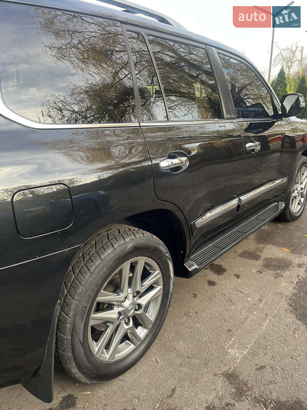 Внедорожник / Кроссовер Lexus LX 2012 в Краснограде