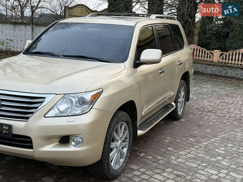 Позашляховик / Кросовер Lexus LX 2008 в Хмельницькому