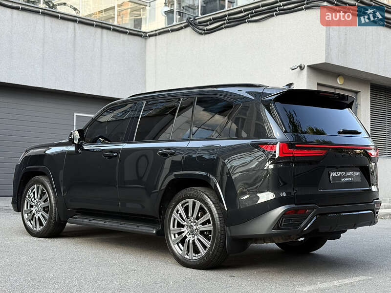 Внедорожник / Кроссовер Lexus LX 2022 в Киеве