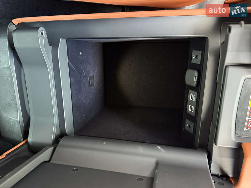 Внедорожник / Кроссовер Lexus LX 2022 в Киеве