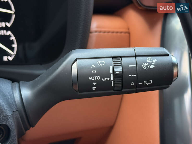 Внедорожник / Кроссовер Lexus LX 2022 в Киеве