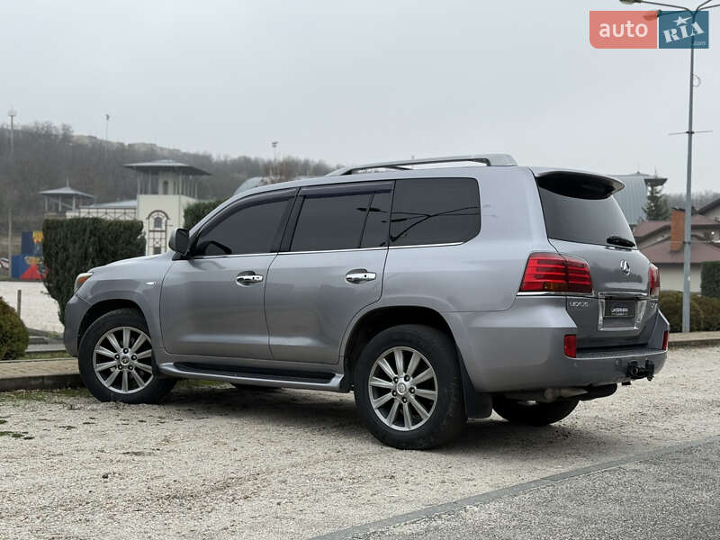 Внедорожник / Кроссовер Lexus LX 2008 в Днепре