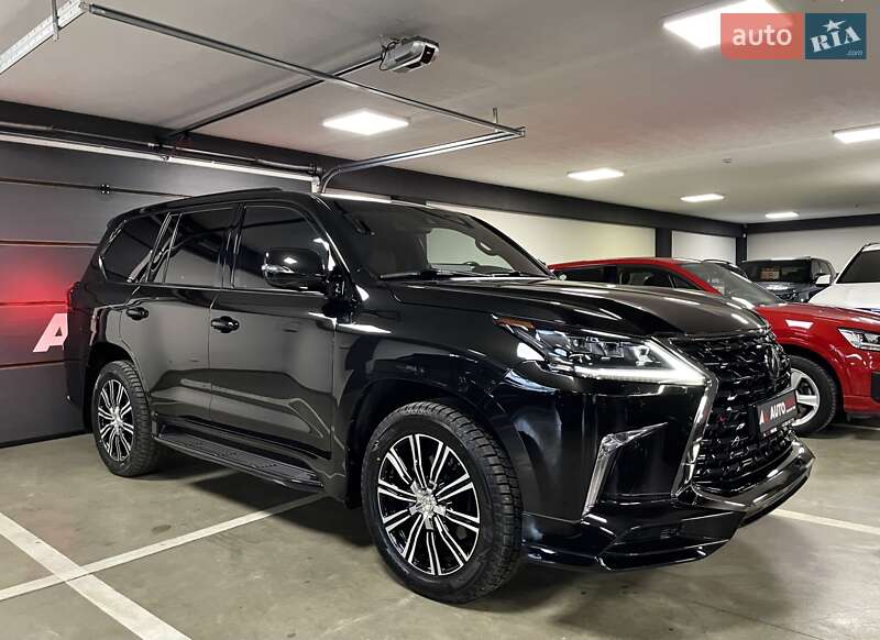 Lexus LX 2018