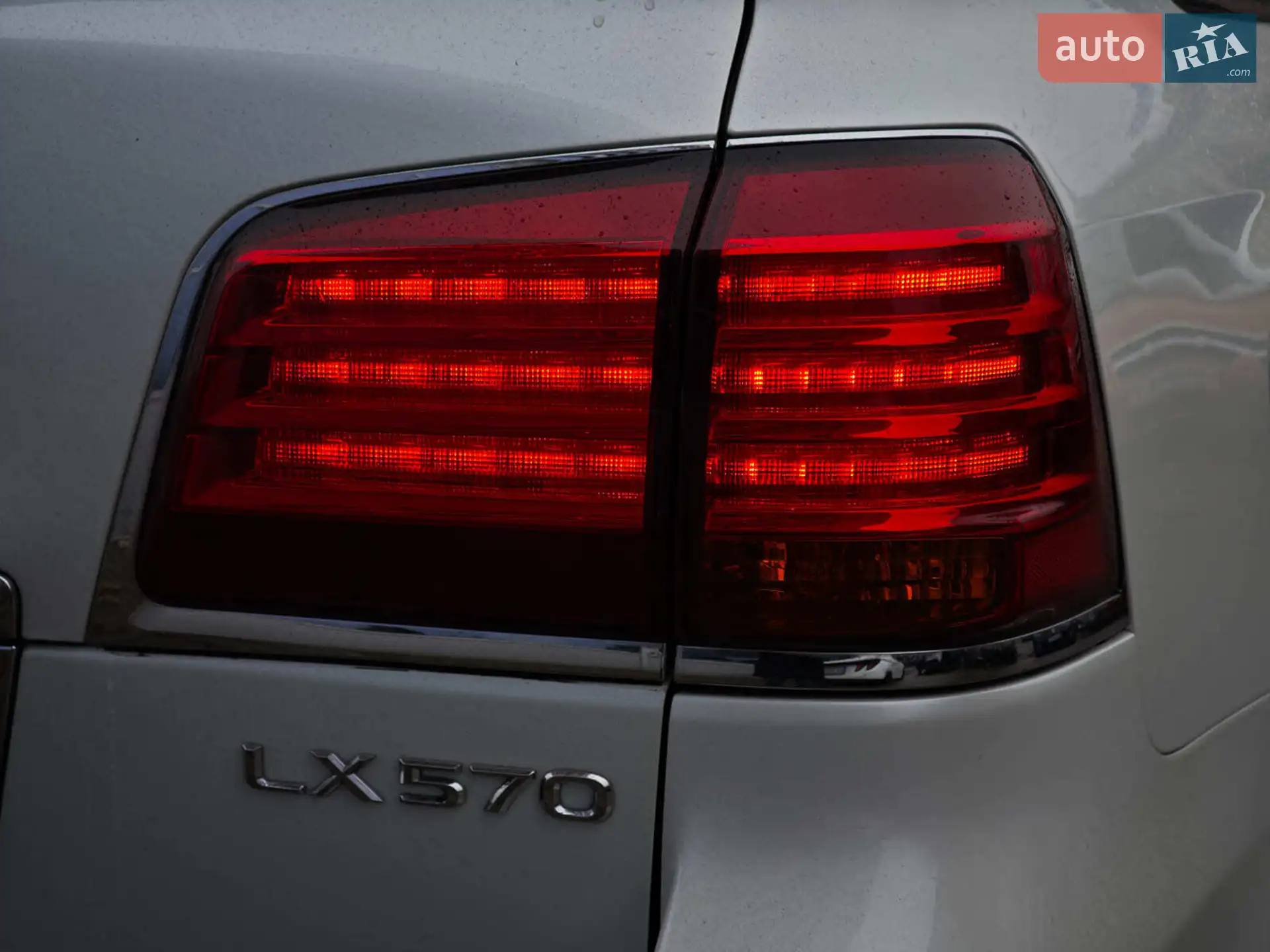 2011 Lexus LX - мініатюра 13