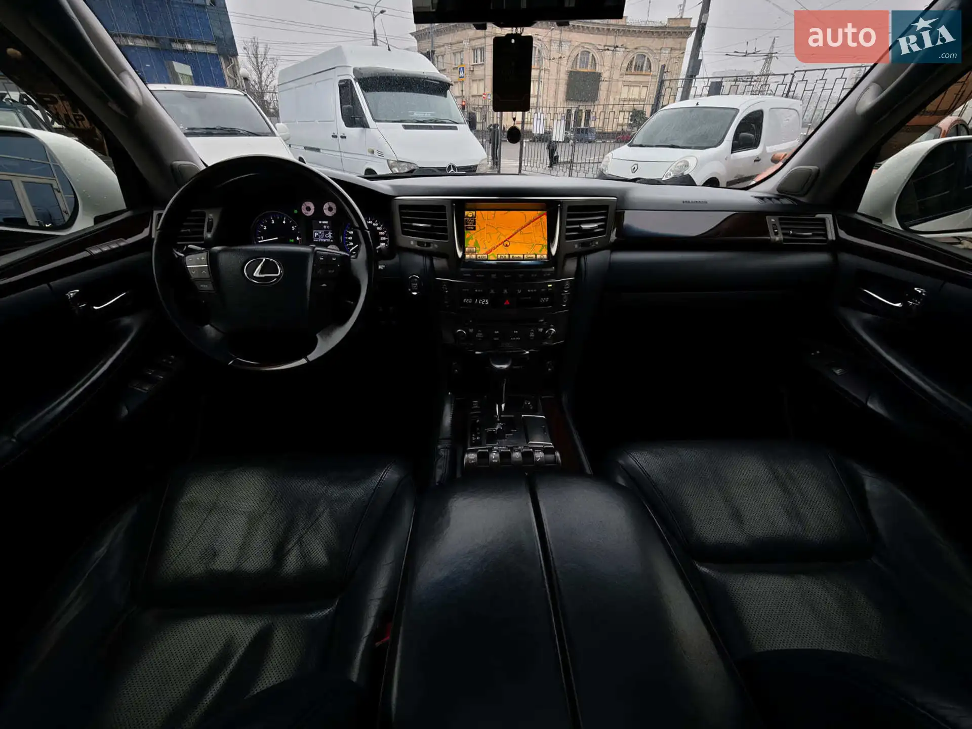 2011 Lexus LX - мініатюра 39