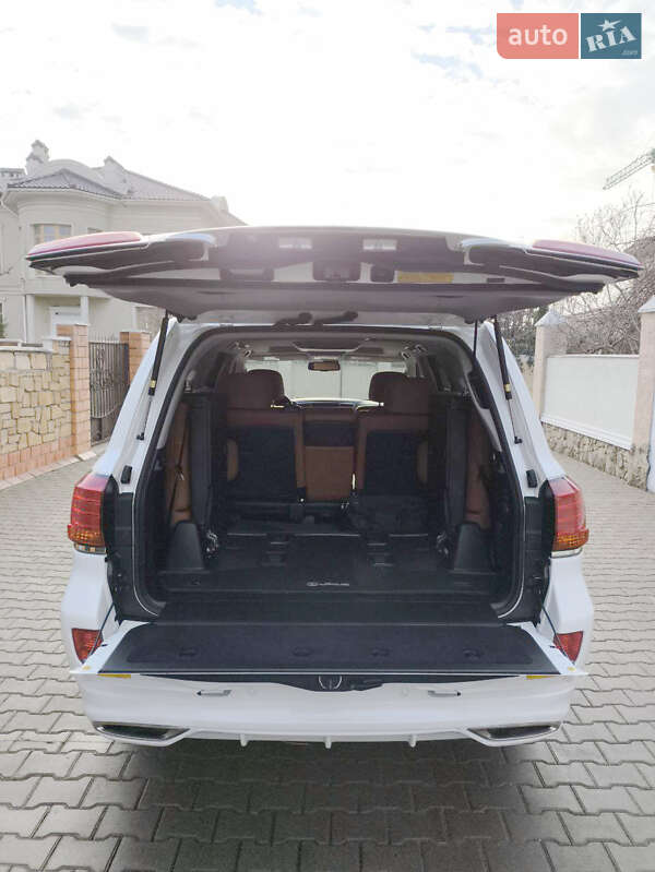 Внедорожник / Кроссовер Lexus LX 2010 в Одессе фото 12 Внедорожник / Кроссовер Lexus LX 2010 в Одессе
