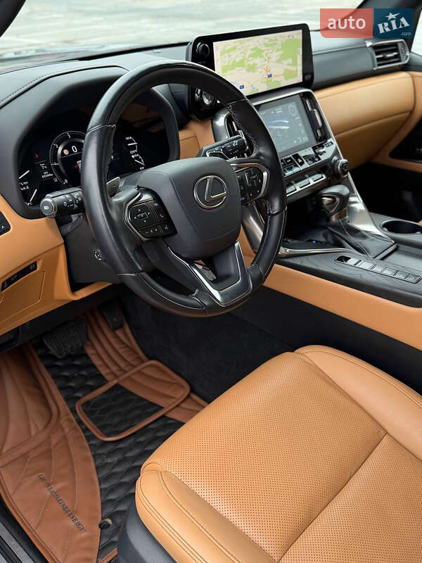 Внедорожник / Кроссовер Lexus LX 2023 в Киеве