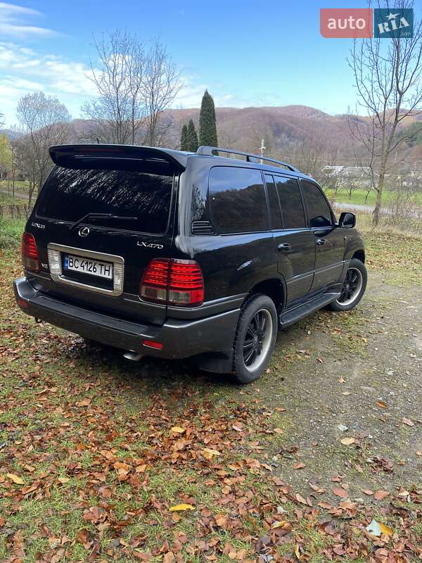 Позашляховик / Кросовер Lexus LX 2004 в Косові