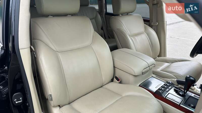 Позашляховик / Кросовер Lexus LX 2008 в Івано-Франківську